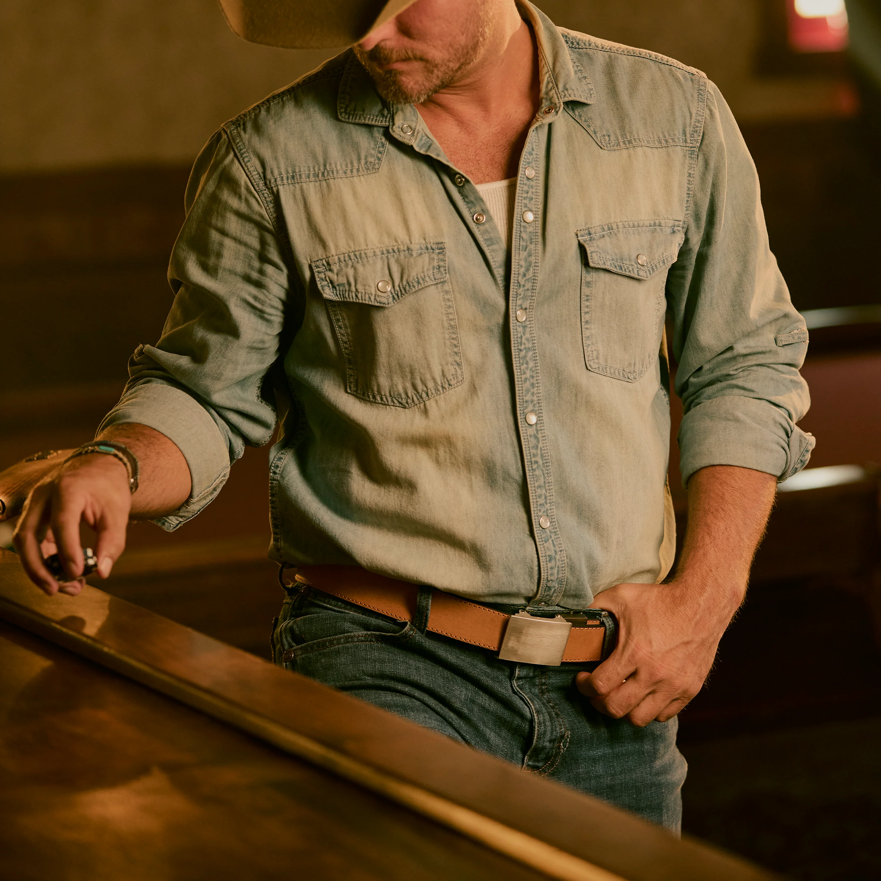 X SERIES BUCKLE  | TAN BUFFALO LEATHER GUN BELT 1.5" - Image 6